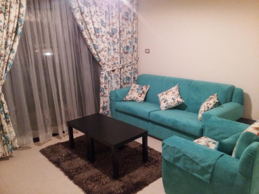 Cozy Dair Ghbar Apartment อัมมาน ภายนอก รูปภาพ